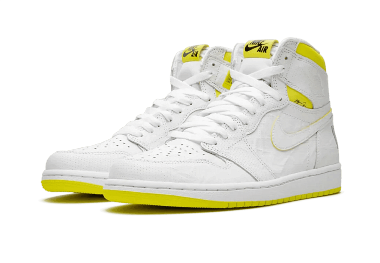 Nike Air Jordan 1 Retro High First Class Flight