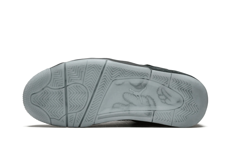 Nike Air Jordan 4 Retro Kaws Black