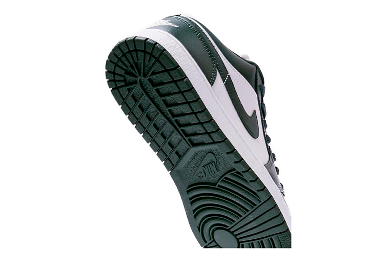 Nike Air Jordan 1 Low Galactic Jade (W)