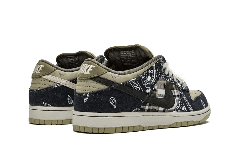 Nike SB Dunk Low Travis Scott