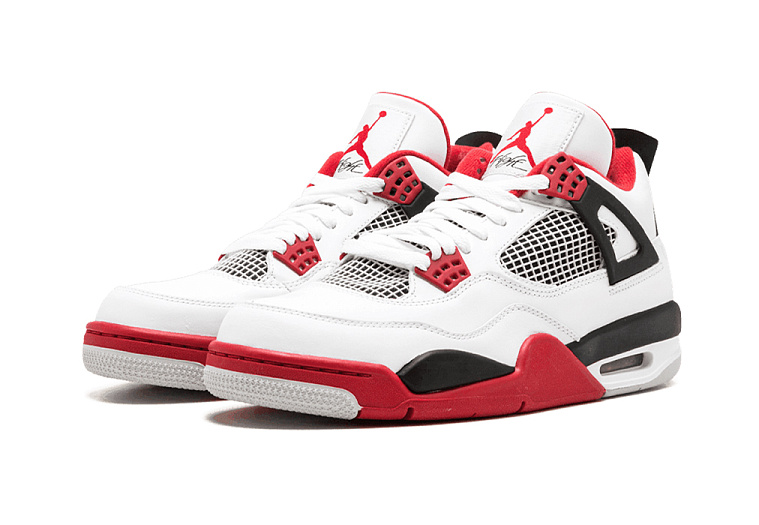 Nike Air Jordan 4 Retro Fire Red