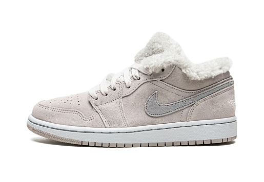 Nike Air Jordan 1 Low Sherpa Fleece  (W)