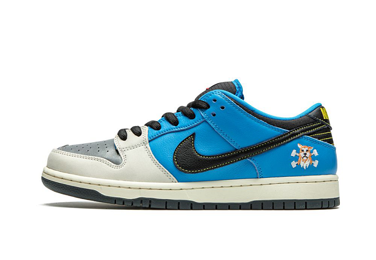 Nike SB Dunk Low Instant Skateboards