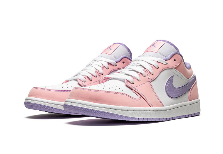 Nike Air Jordan 1 Low Arctic Punch
