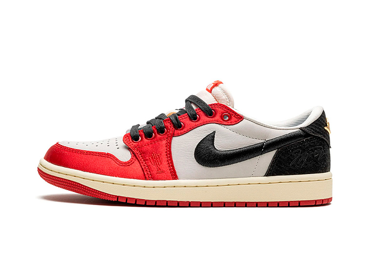 Nike Air Jordan 1 Retro Low OG Trophy Room Away