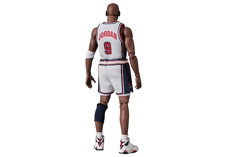 Medicom Mafex 1992 Team USA Michael Jordan Action Figure