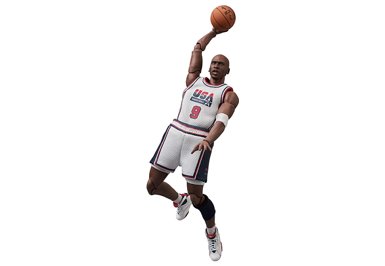 Medicom Mafex 1992 Team USA Michael Jordan Action Figure