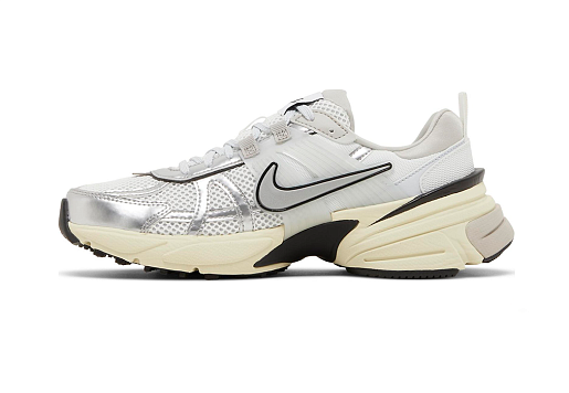 Nike V2K Run Summit White Metallic Silver (W)