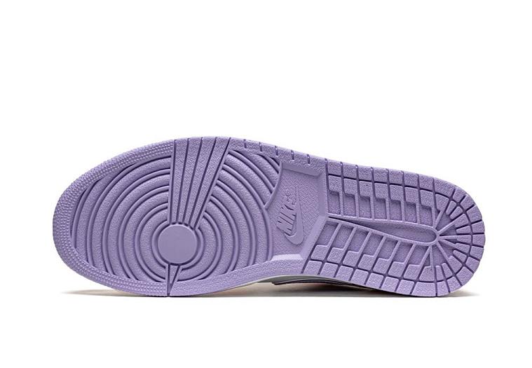 Nike Air Jordan 1 Low Arctic Punch