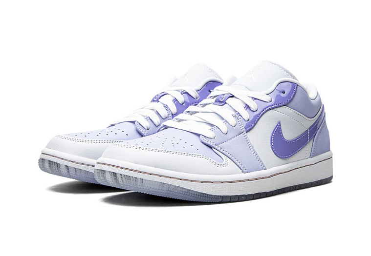 Nike Air Jordan 1 Low SE Mighty Swooshers