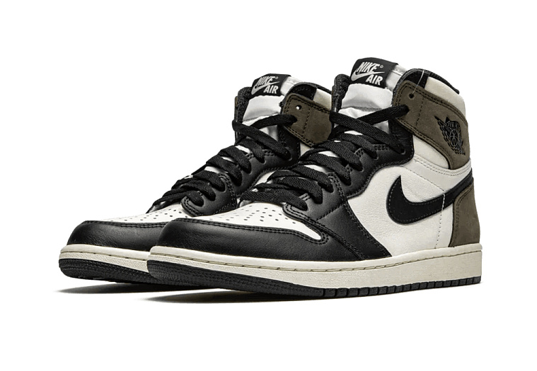 Nike Air Jordan 1 Retro High Dark Mocha