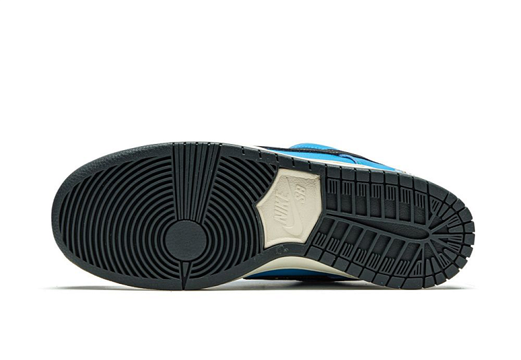 Nike SB Dunk Low Instant Skateboards
