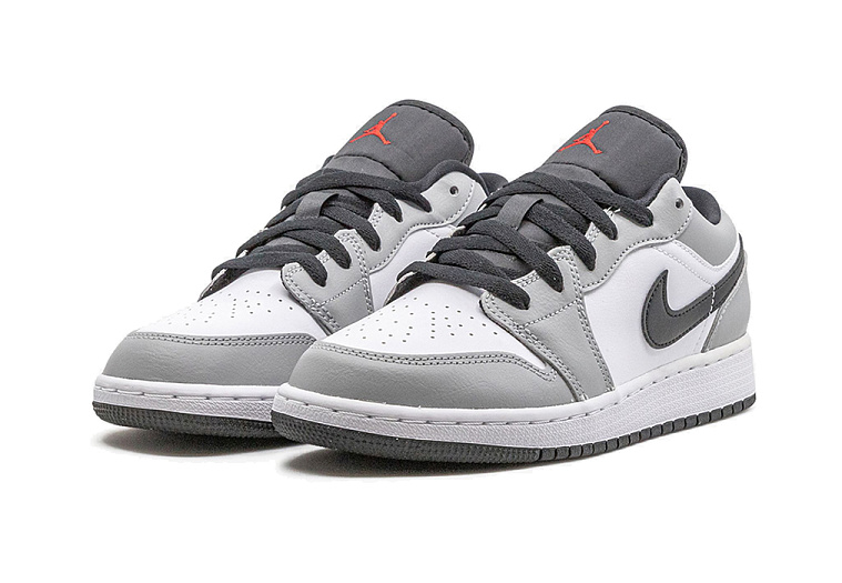 Nike Air Jordan 1 Low Smoke Grey (GS)