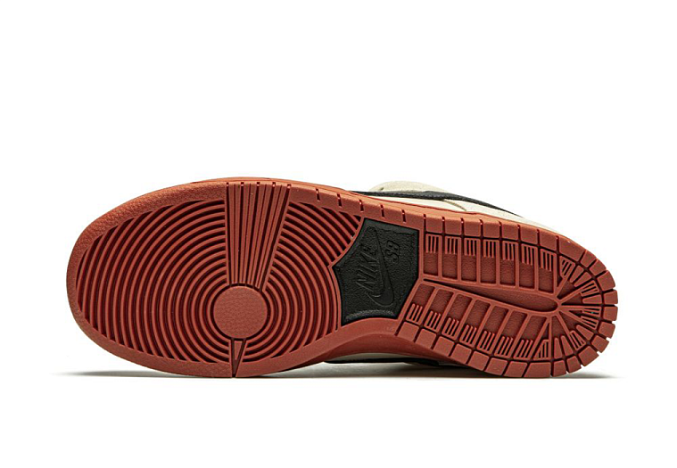 Nike SB Dunk Low Pro Hennessy