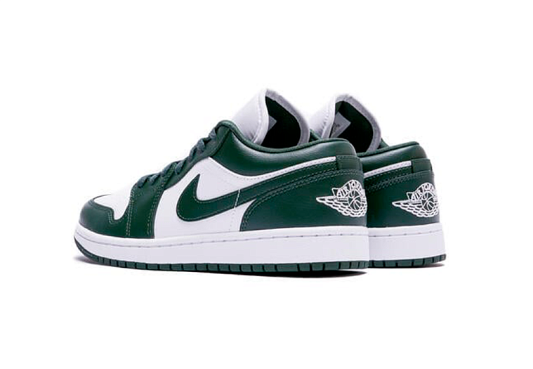 Nike Air Jordan 1 Low Galactic Jade (W)