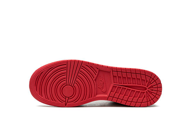 Nike Air Jordan 1 Mid Very Berry (GS)