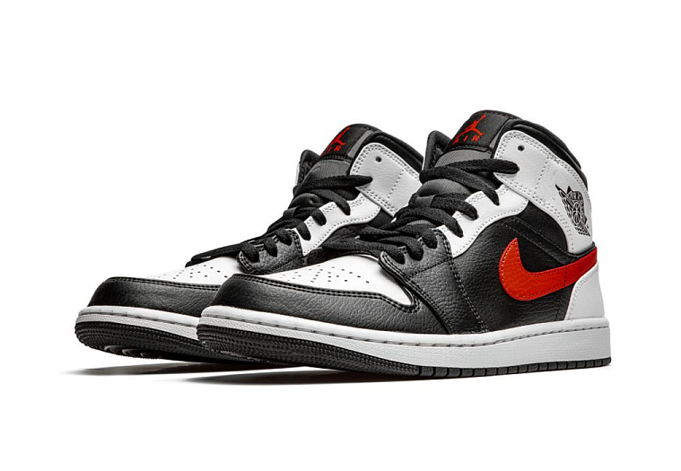 Nike Air Jordan 1 Mid Black Chile Red White