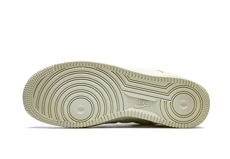 Nike Air Force 1 Low Stussy Fossil