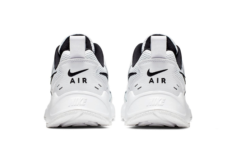 Nike Air Heights White/Black