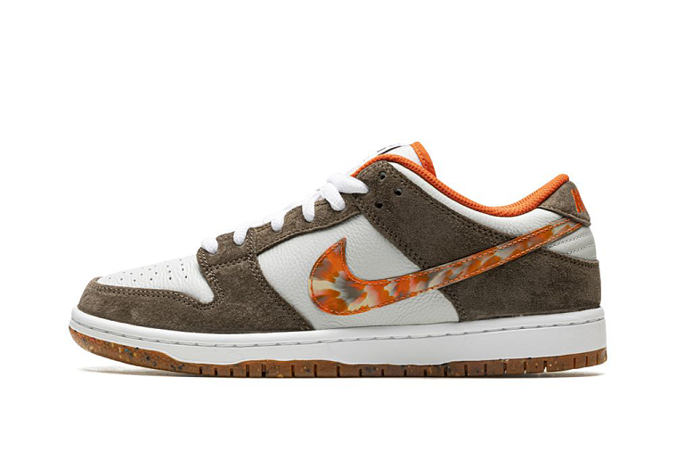 Nike SB Dunk Low Crushed D.C.