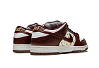 Nike SB Dunk Low Supreme Stars Barkroot Brown (2021)