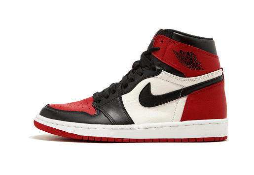 Nike Air Jordan 1 Retro High Bred Toe