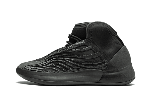 Yeezy QNTM Onyx